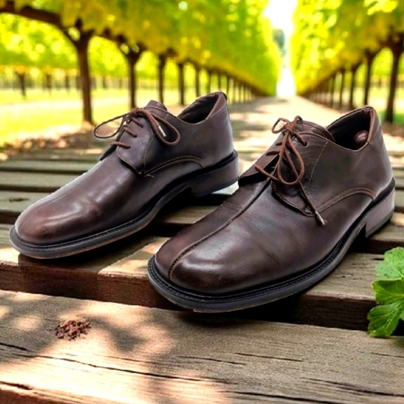 Vintage Brass Boot Spain Sz 9 Brown Men's Dress Shoes - Picture 1 of 9